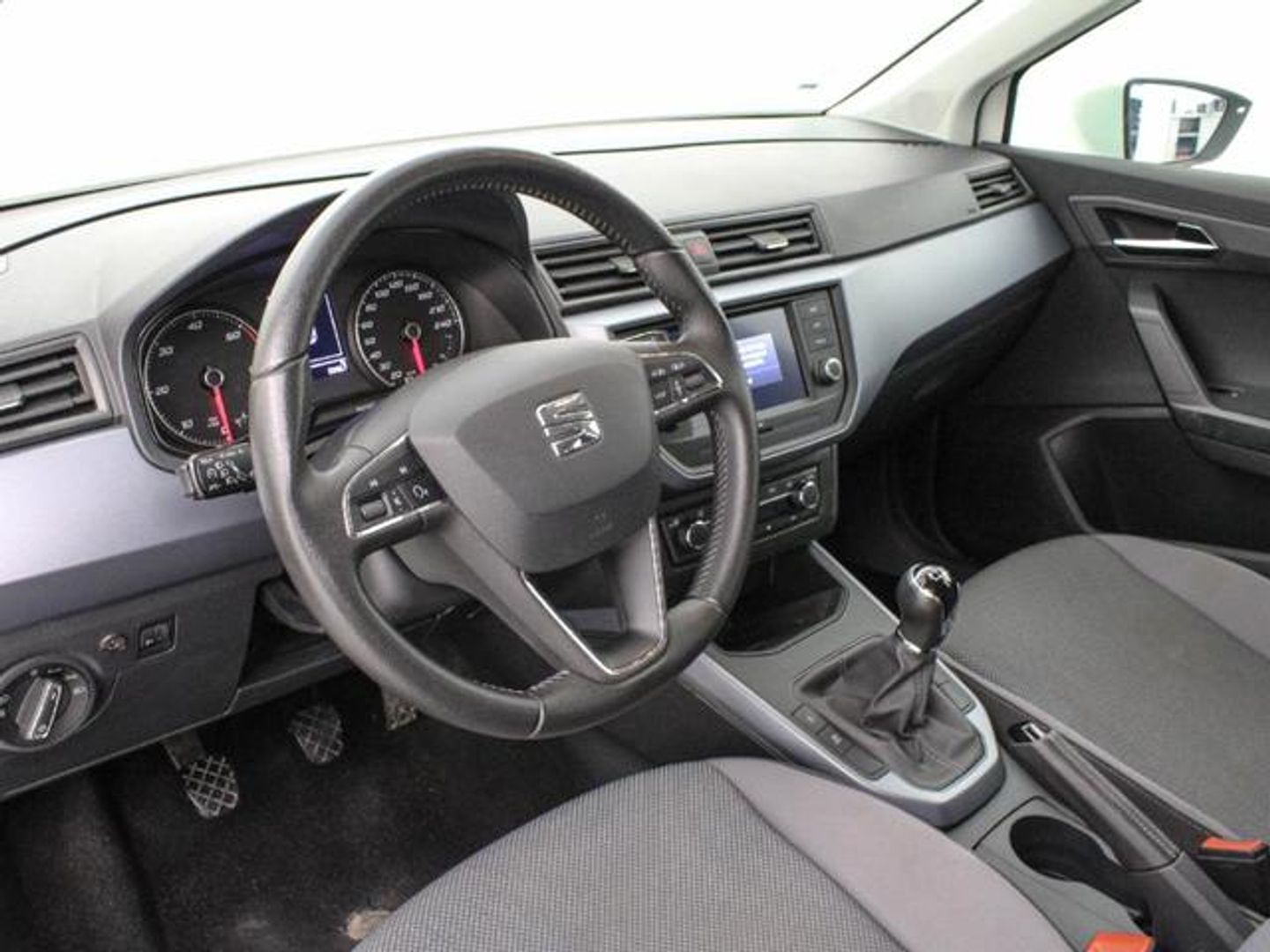 SEAT Arona 1.6 TDI Ecomotive S&S Style 70 kW (95 CV)
