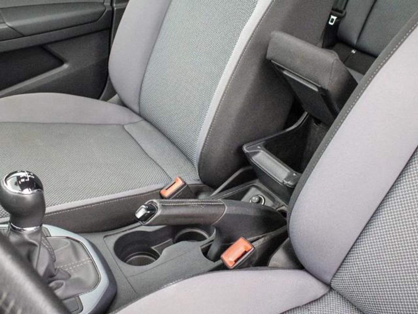 SEAT Arona 1.6 TDI Ecomotive S&S Style 70 kW (95 CV)