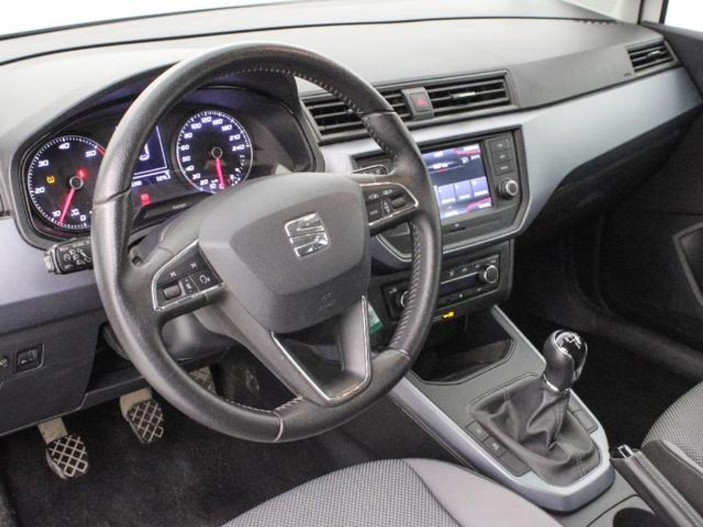 SEAT Arona 1.6 TDI Ecomotive S&S Style 70 kW (95 CV)