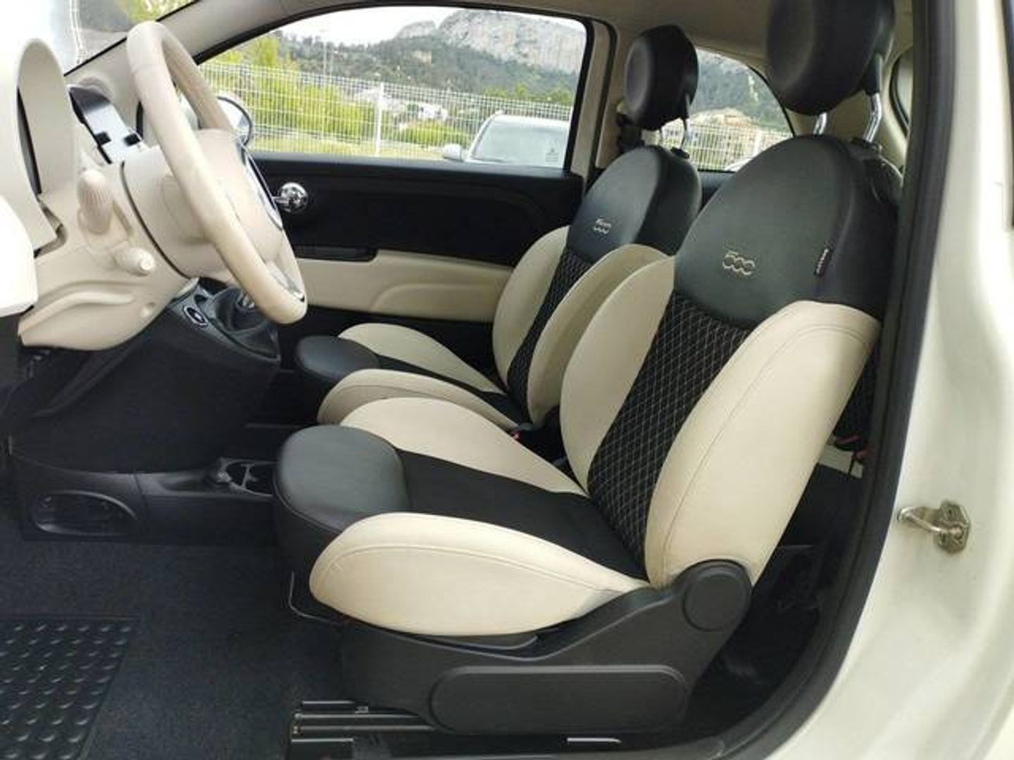 Fiat 500 1.0 Hybrid Dolcevita 51 kW (70 CV)