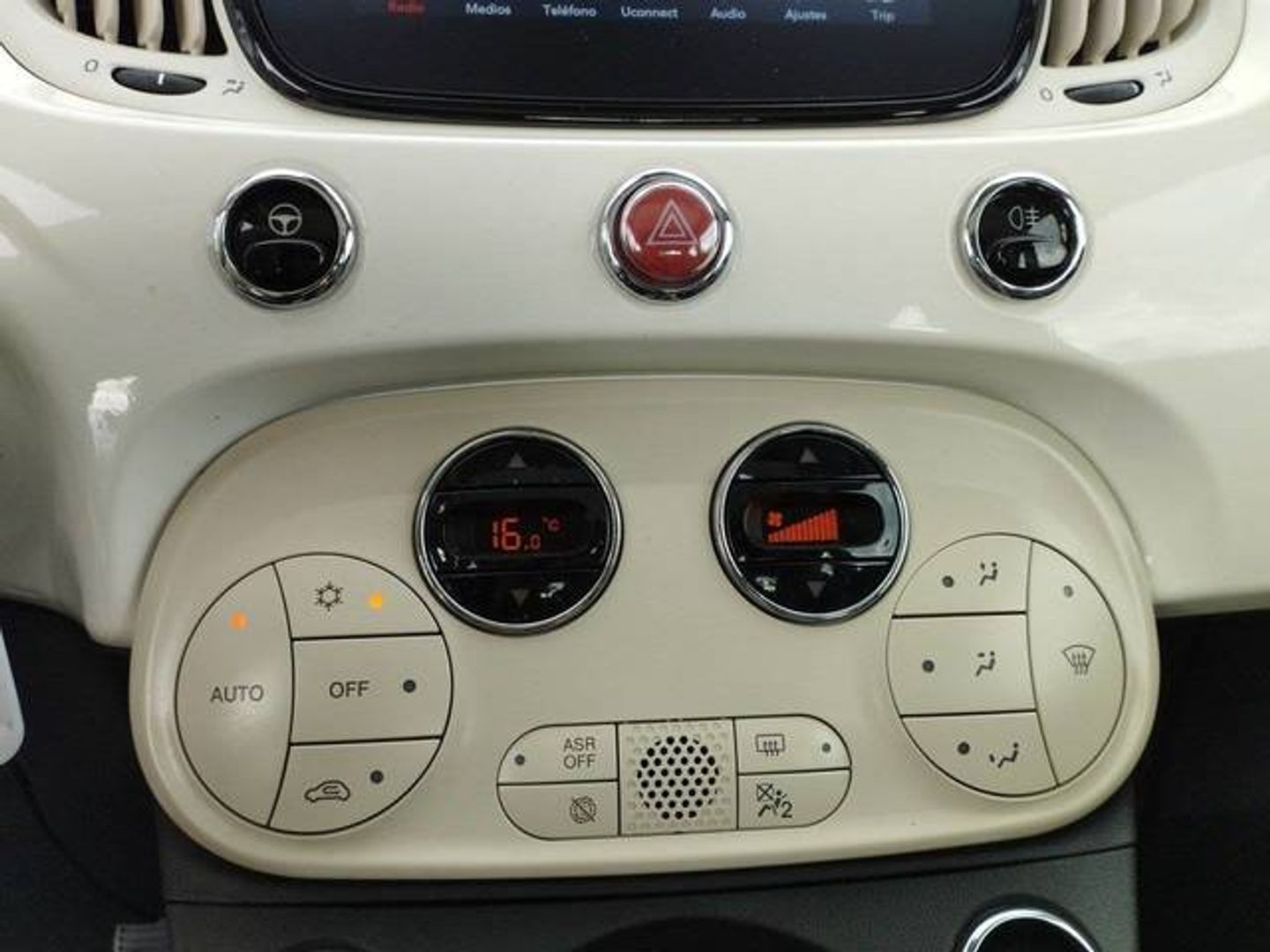 Fiat 500 1.0 Hybrid Dolcevita 51 kW (70 CV)