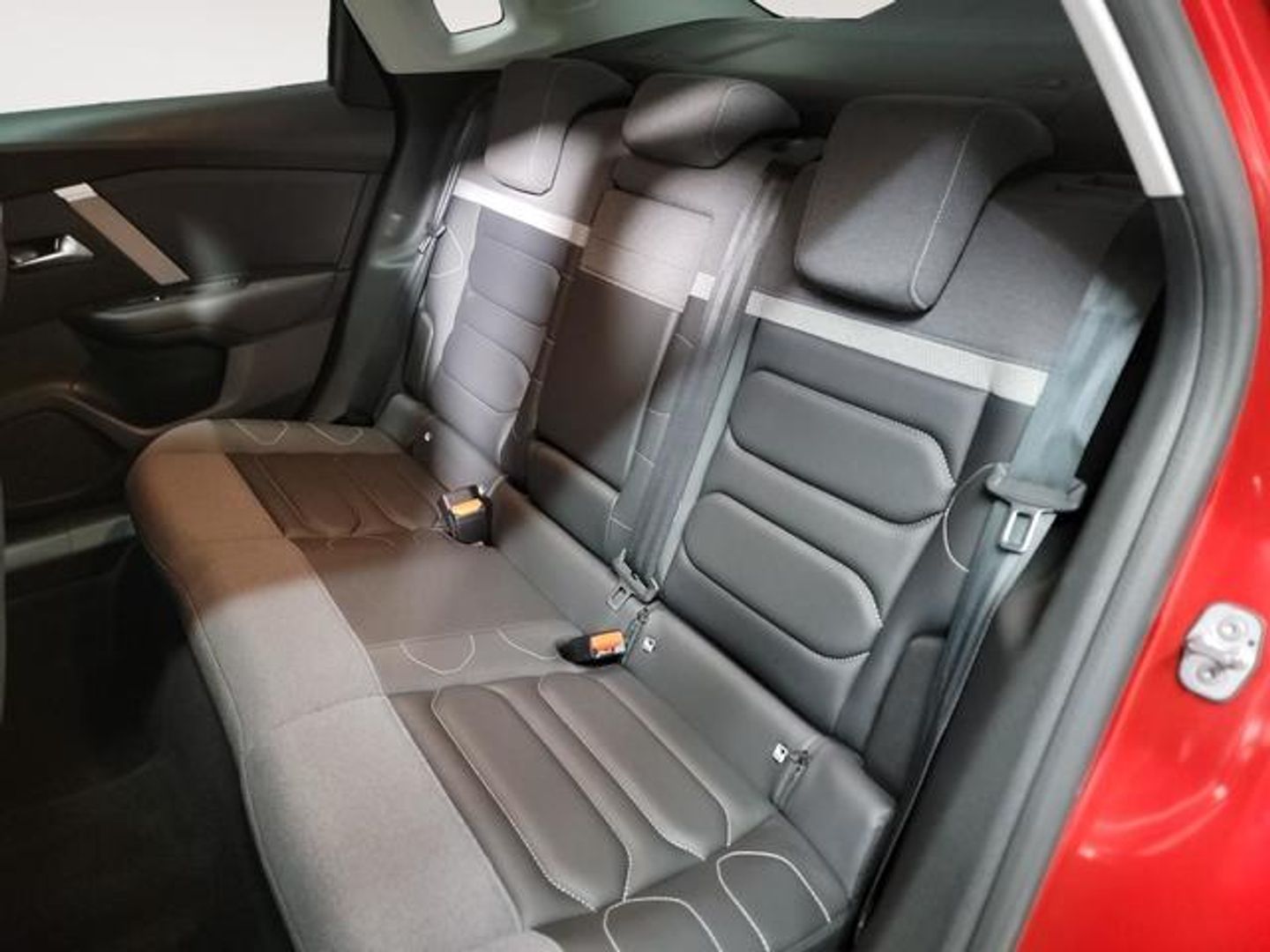 Citroen C4 X BlueHDi 130 S&S Max EAT8 96 kW (131 CV)