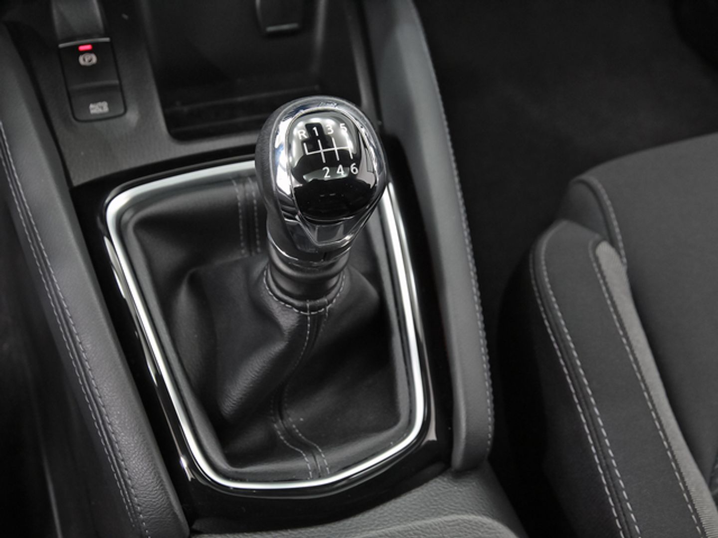 Nissan Qashqai DIG-T 140 N-Connecta 103 kW (140 CV)