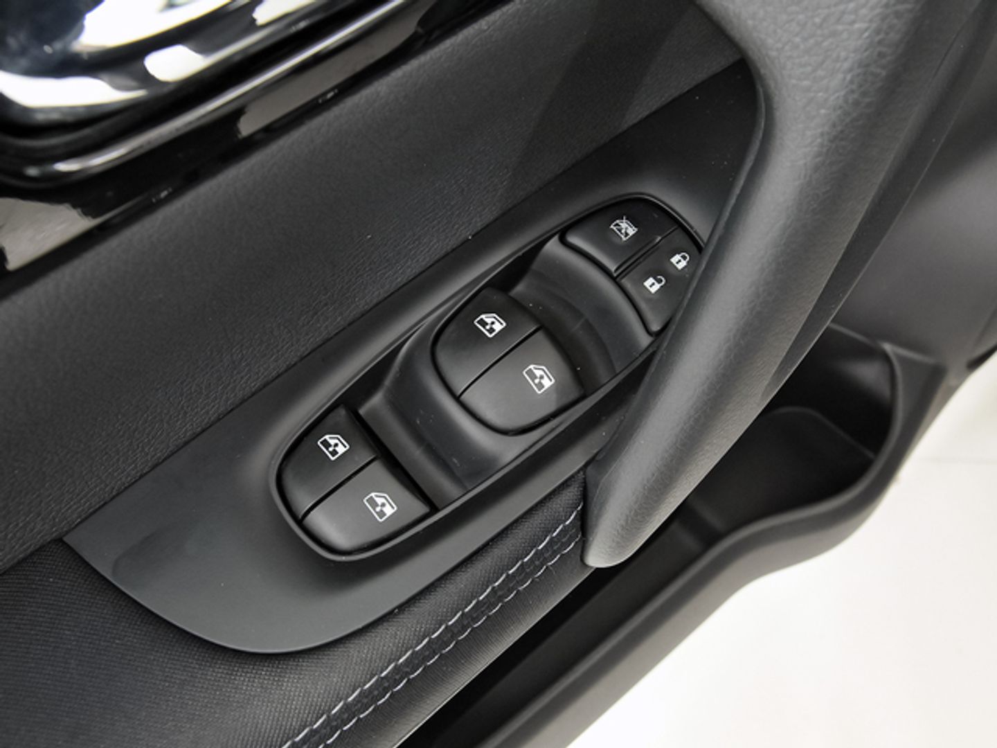 Nissan Qashqai DIG-T 140 N-Connecta 103 kW (140 CV)