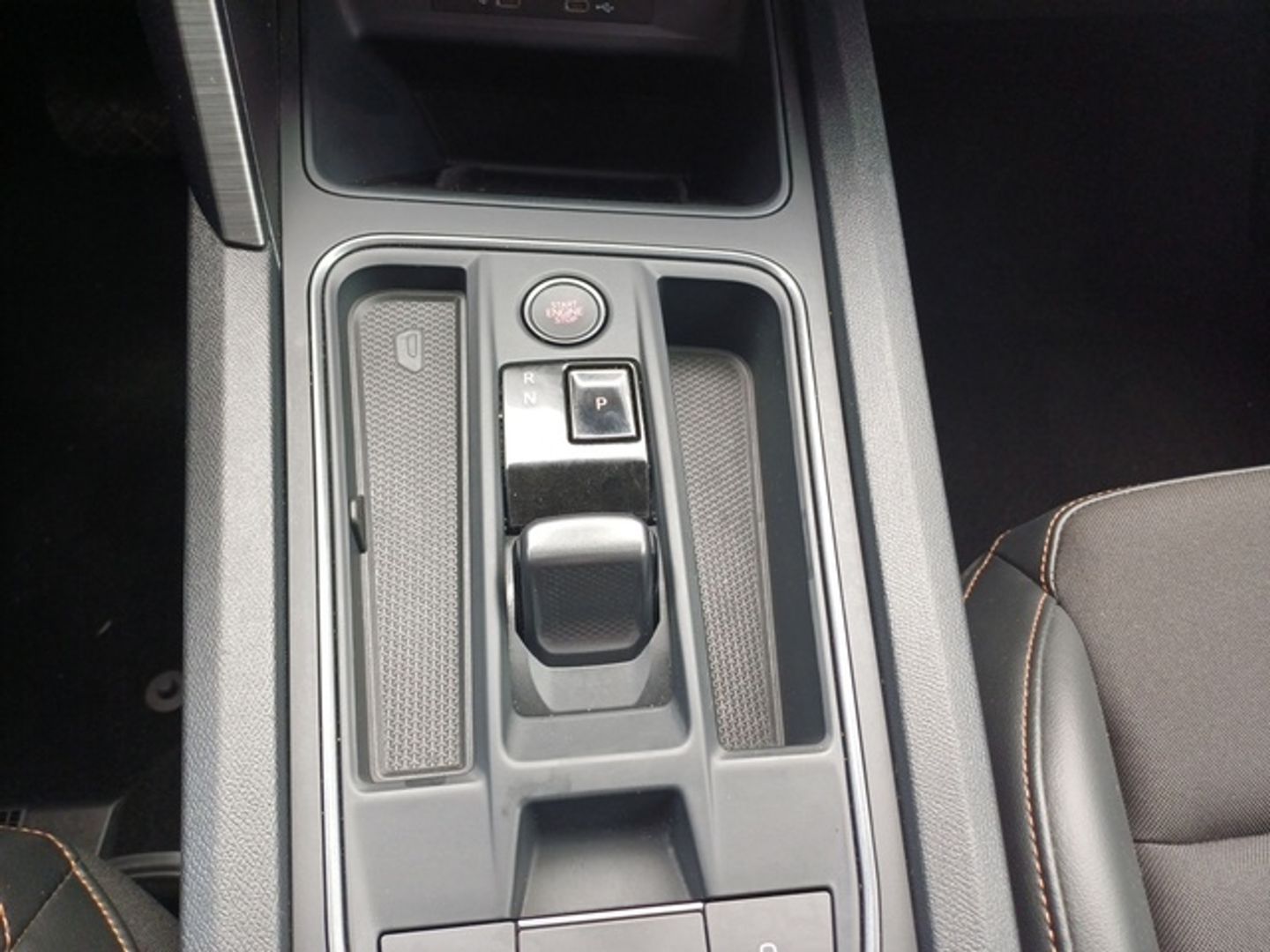 CUPRA Leon Sportstourer 1.5 eTSI DSG 110 kW (150 CV)