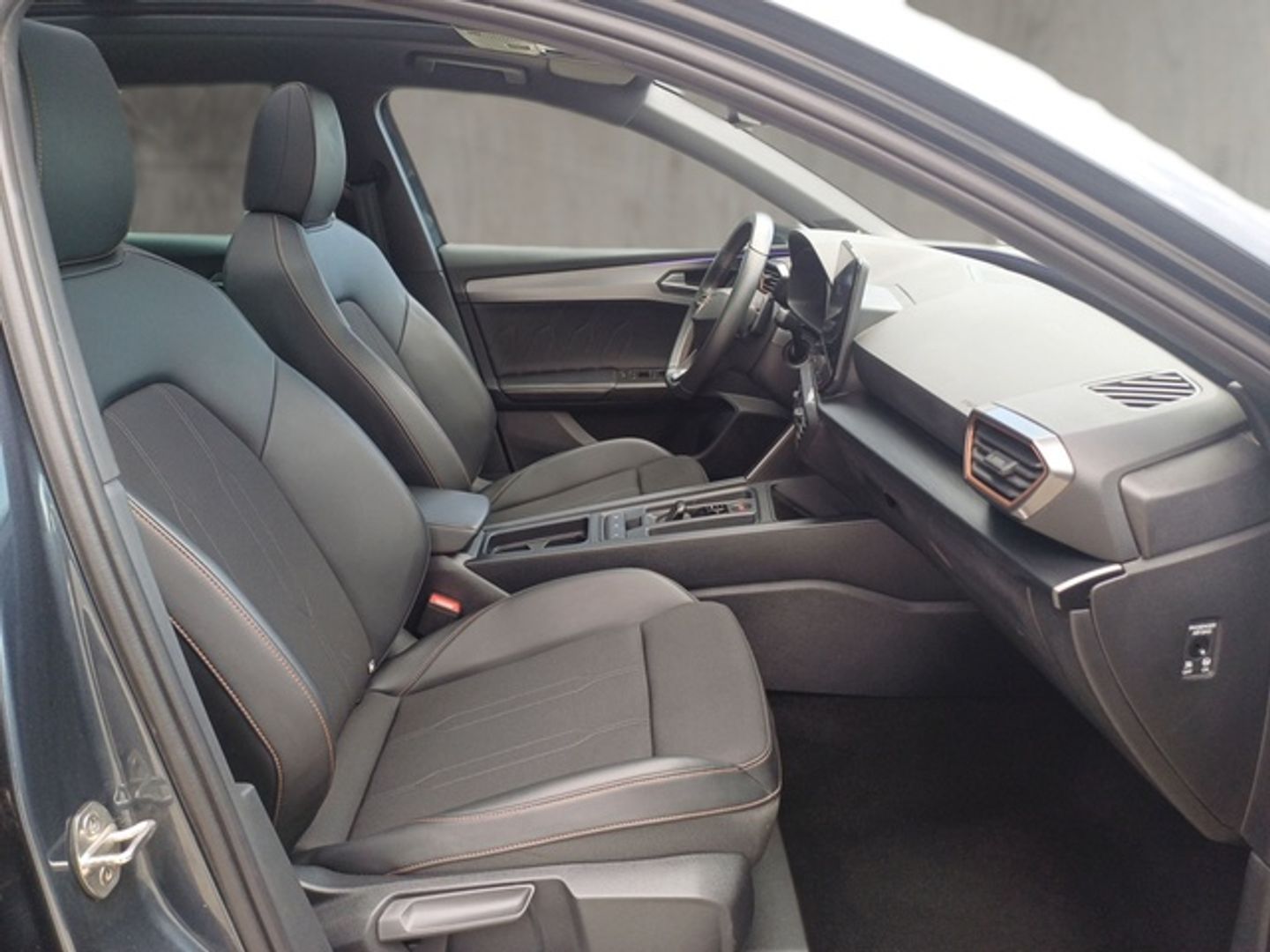 CUPRA Leon Sportstourer 1.5 eTSI DSG 110 kW (150 CV)