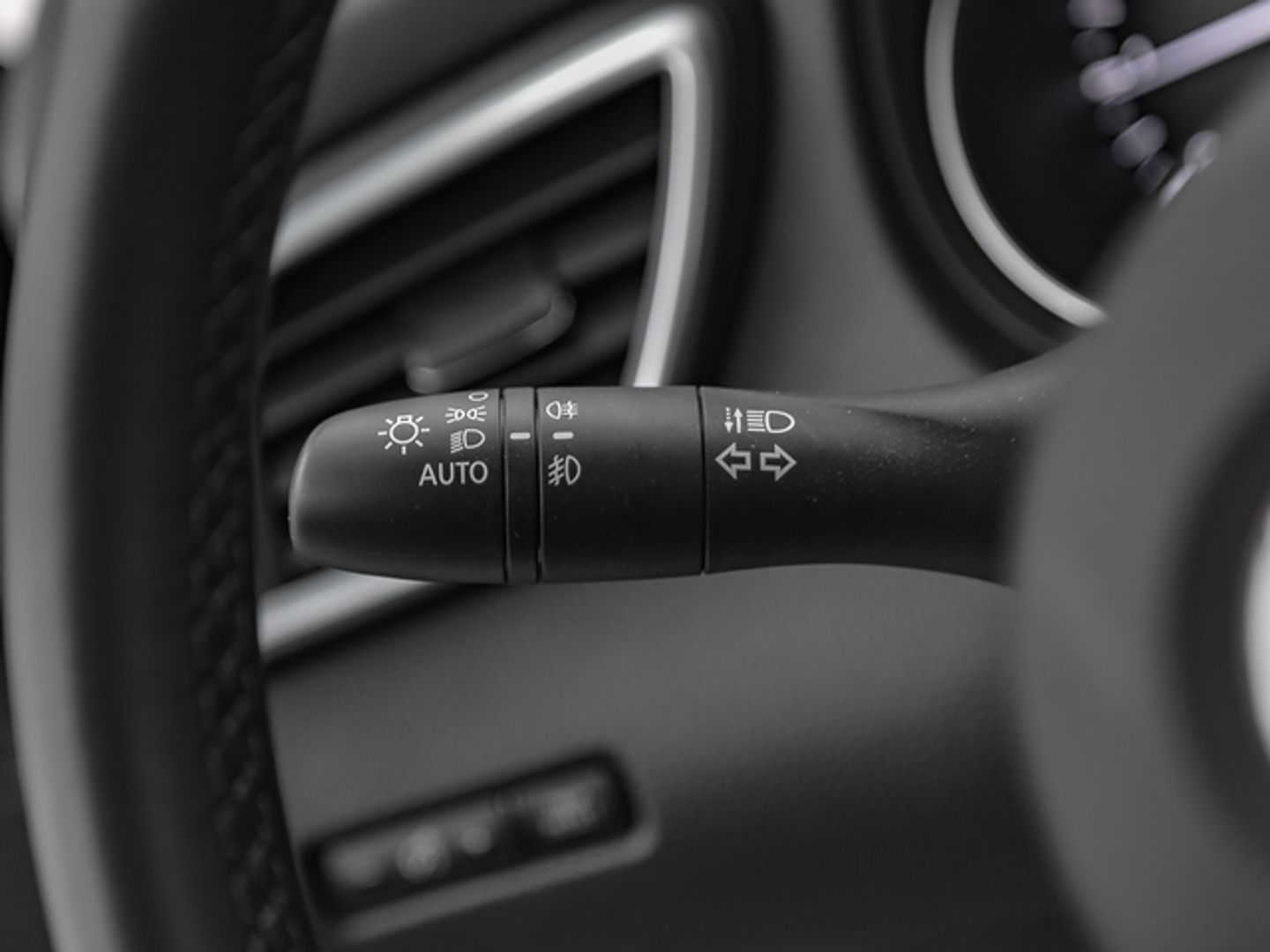 Nissan Qashqai DIG-T 160 N-Connecta 4x2 DCT 116 kW (158 CV)
