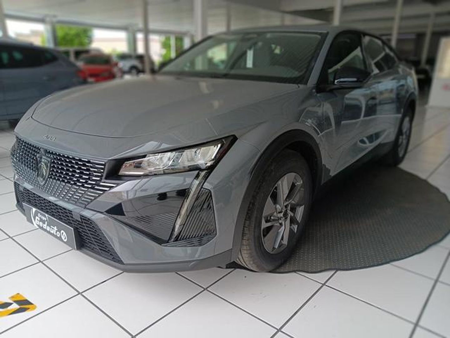 Peugeot 408 Allure Hybrid eDCS6 100 kW (136 CV)
