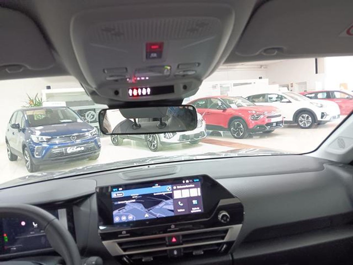 Citroen C4 Hybrid 136 e-DCS6 Business Edition 100 kW (136 CV)
