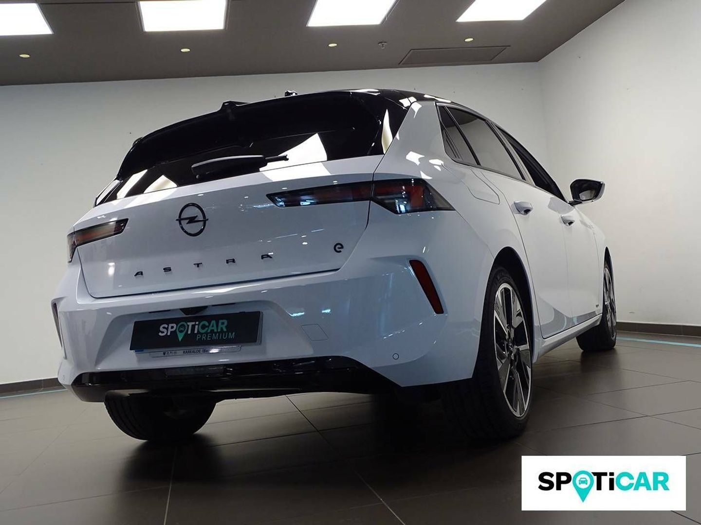 Opel Astra Electric 54kWh GS Auto 115 kW (156 CV)