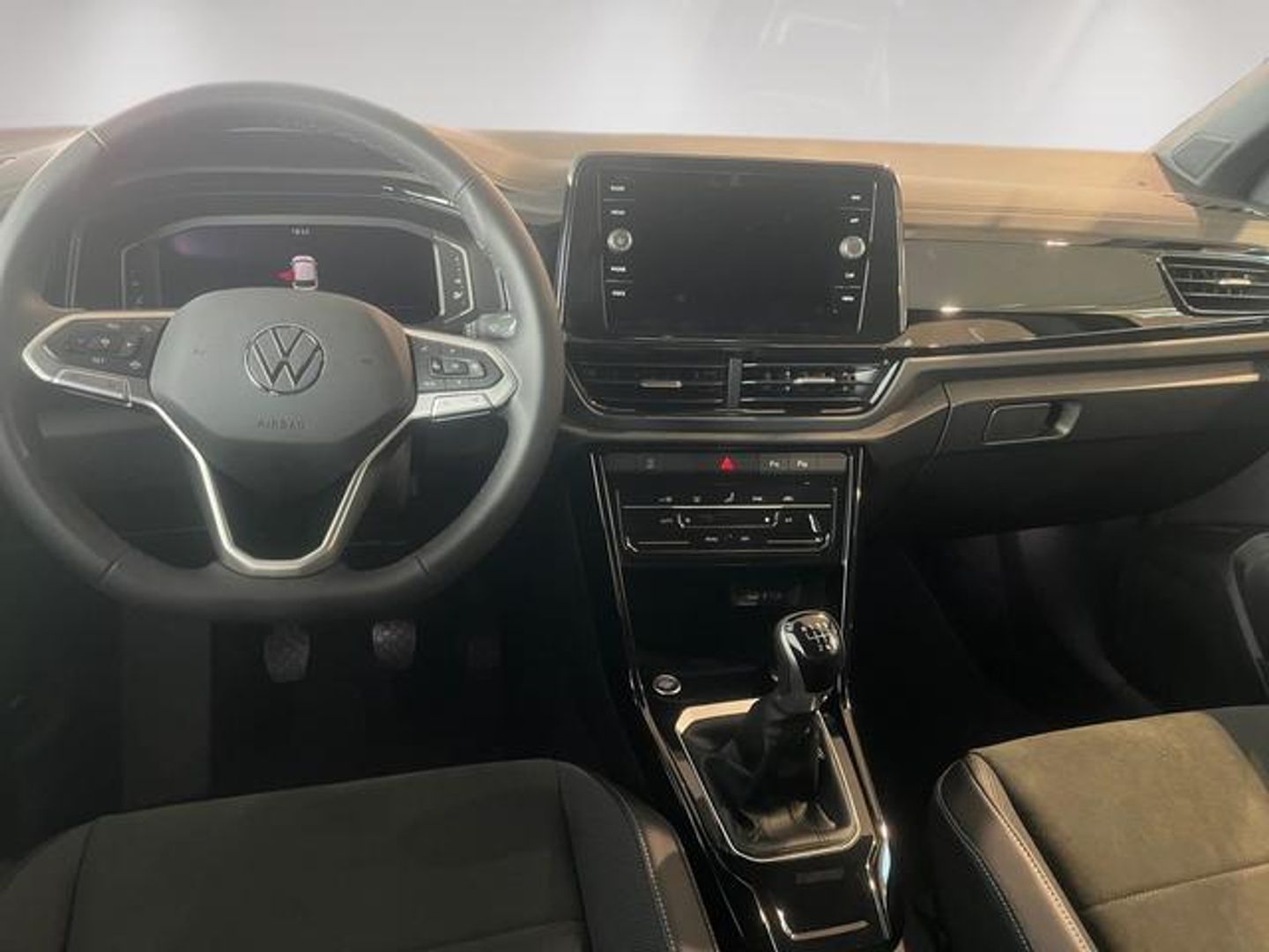 Volkswagen T-Roc Dark Line 1.0 TSI 85 kW (115 CV)