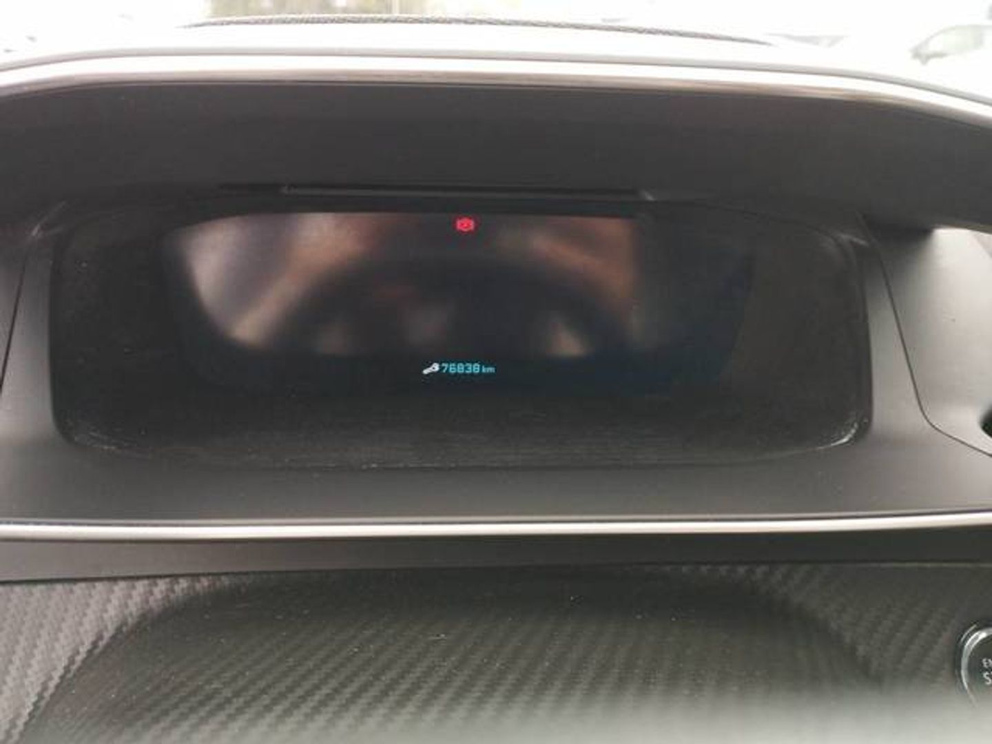 Peugeot 2008 BlueHDi 100 S&S Allure 74 kW (100 CV)