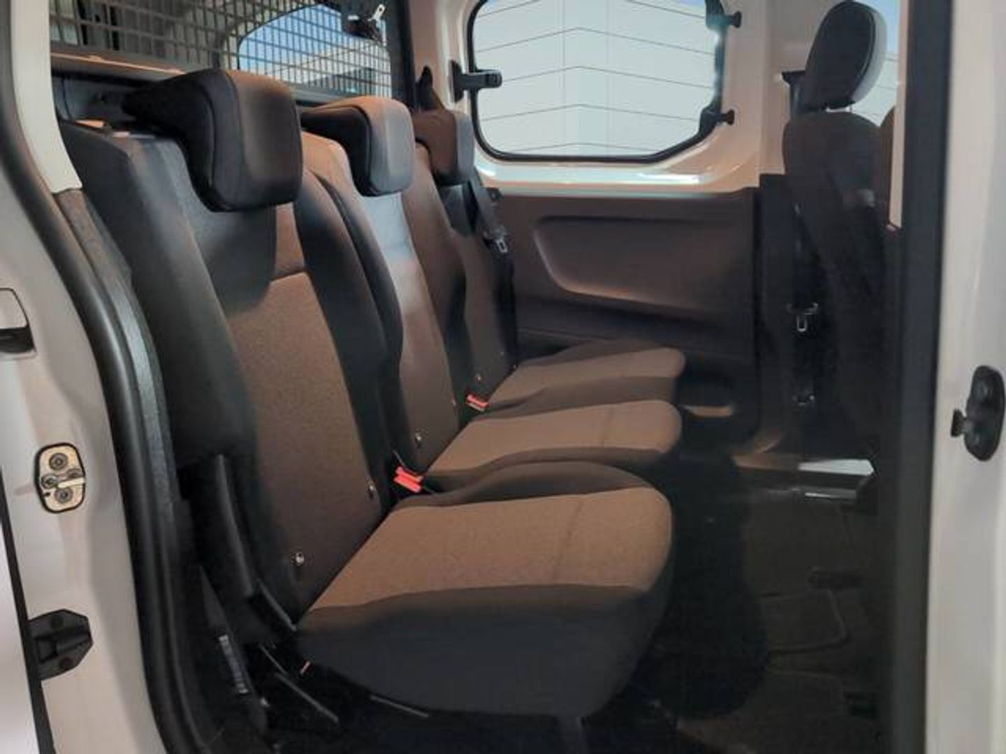 Peugeot Rifter Active Pack Business BlueHDi 73 kW (100 CV)