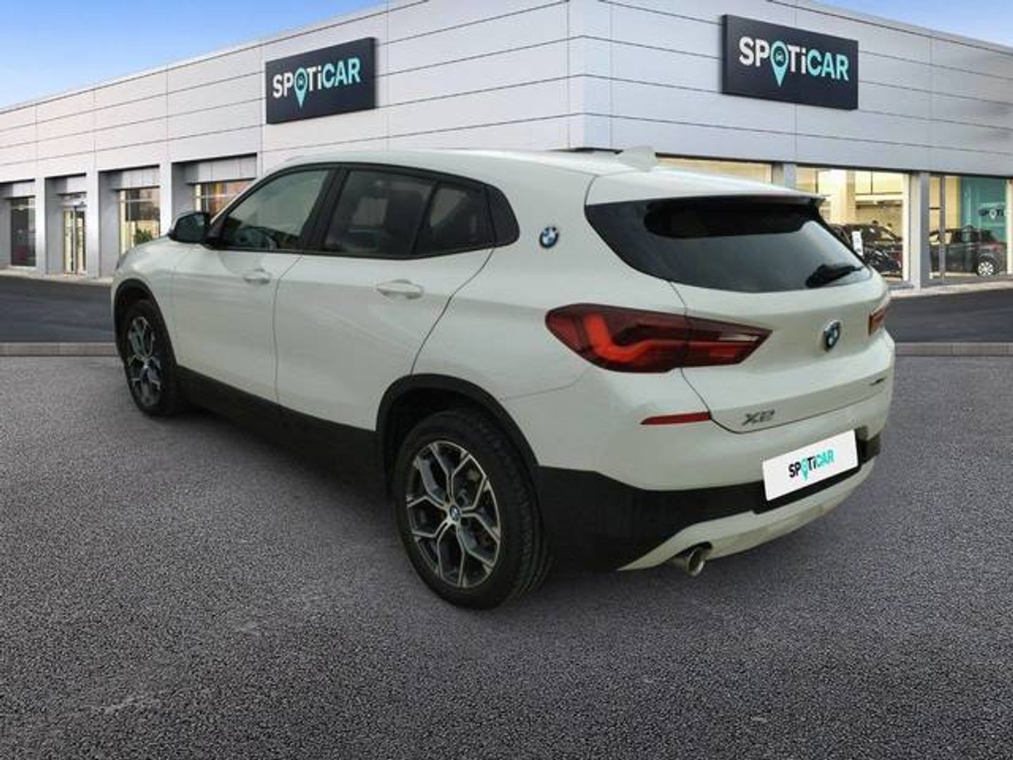 BMW X2 sDrive18i 103 kW (140 CV)