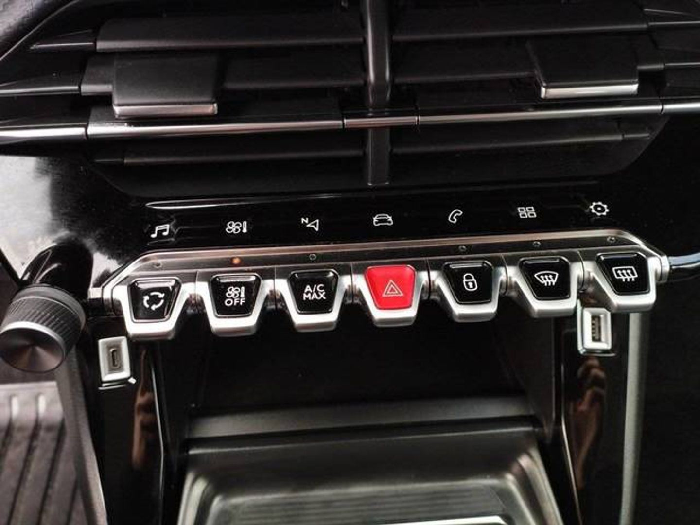 Peugeot 2008 BlueHDi 100 S&S Allure 74 kW (100 CV)