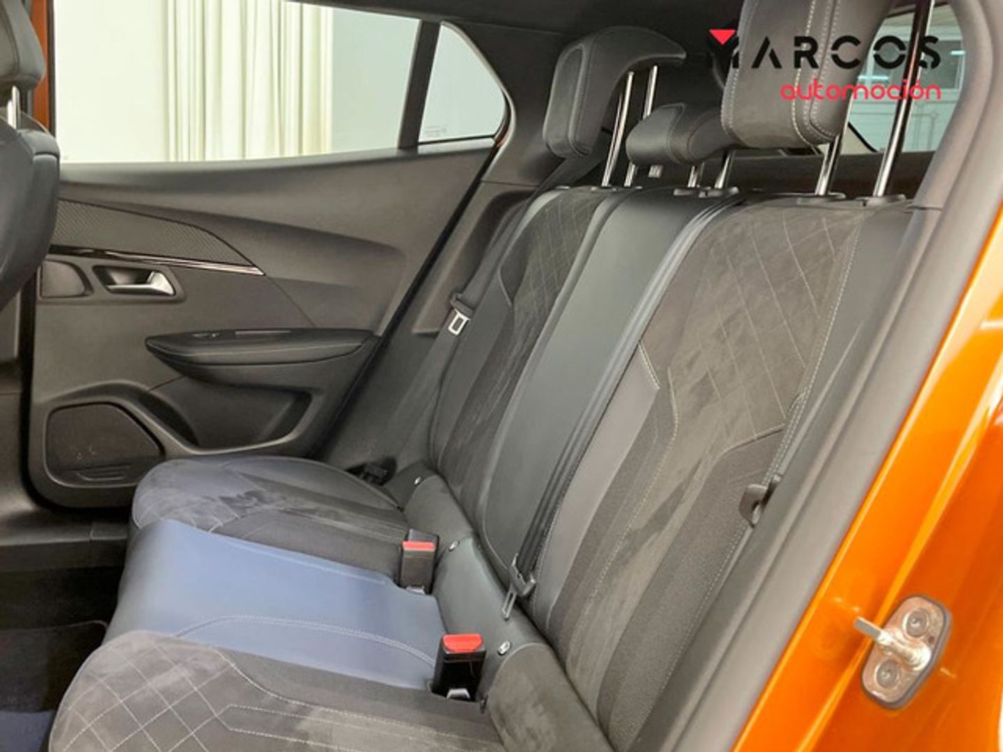 Peugeot 2008 PureTech 155 S&S GT EAT8 115 kW (155 CV)