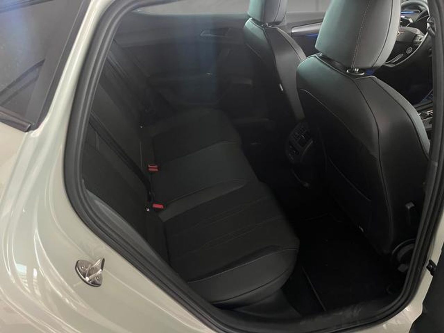 CUPRA León 1.5 eTSI DSG 110 kW (150 CV)