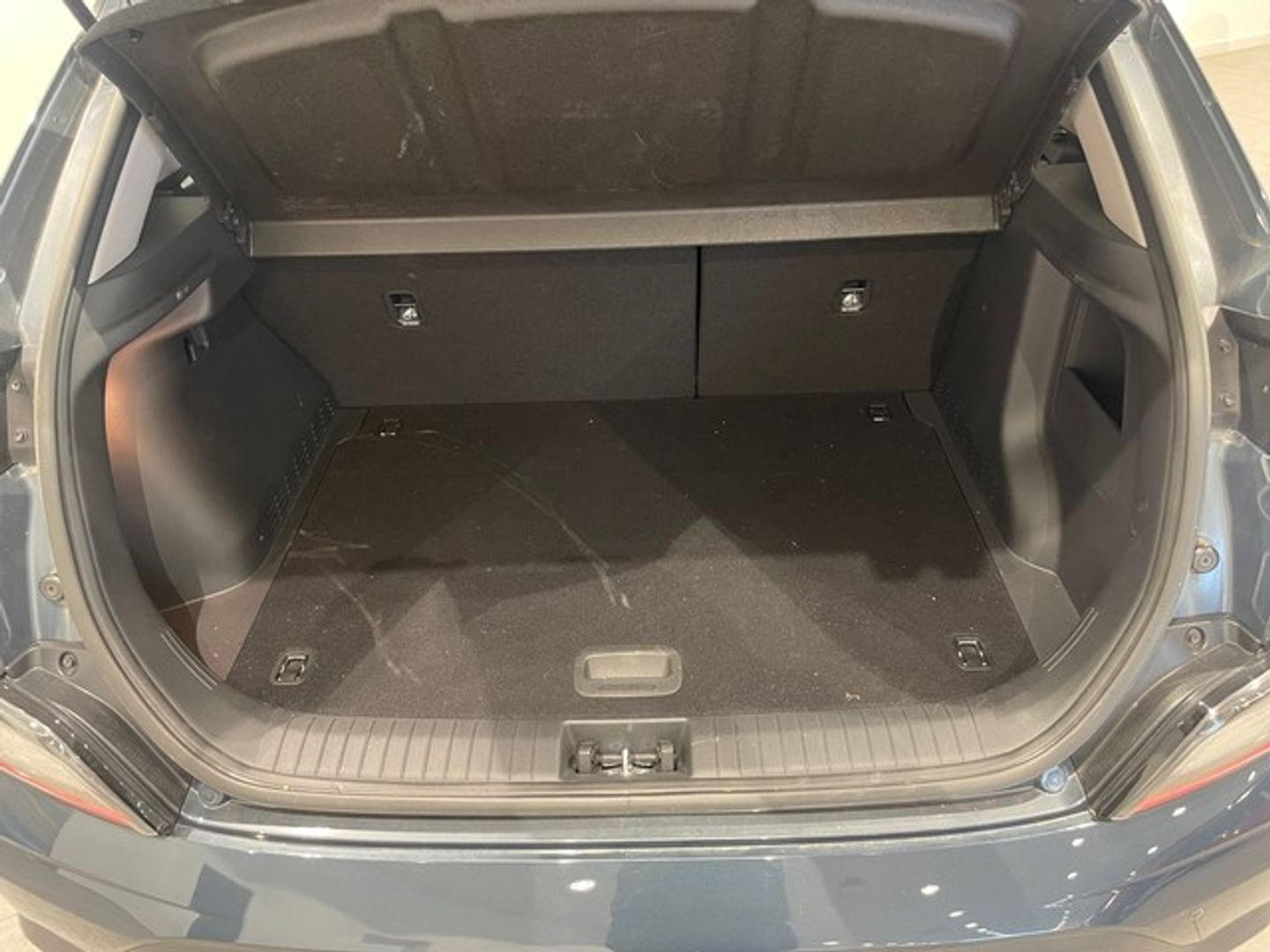 Hyundai Kona EV Maxx 150 kW (204 CV)