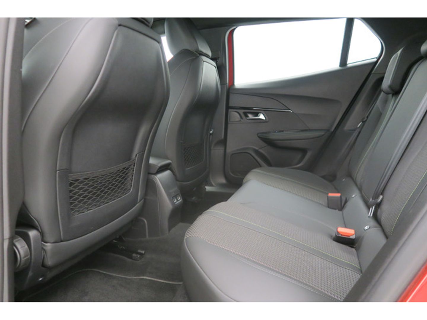 Peugeot 2008 PureTech 130 S&S GT 96 kW (130 CV)