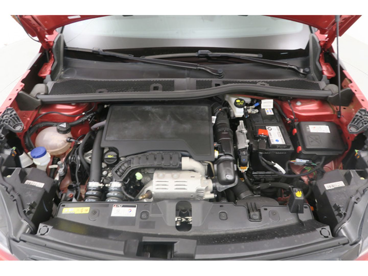 Peugeot 2008 PureTech 130 S&S GT 96 kW (130 CV)
