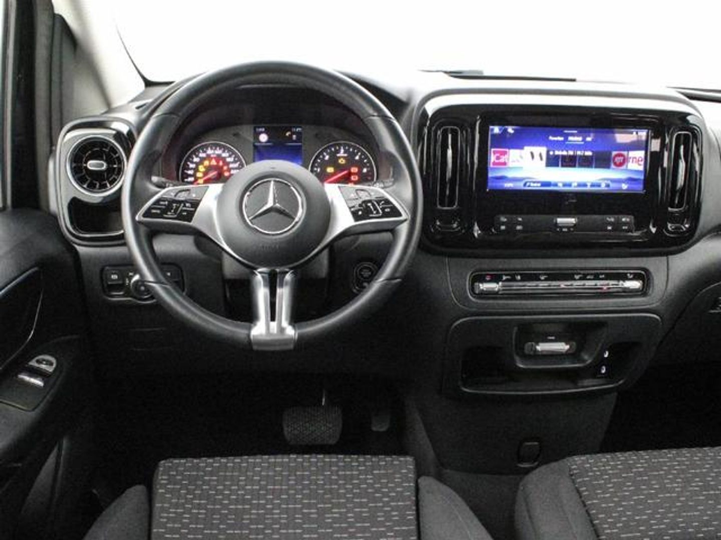 Mercedes-Benz Vito 116 CDI Tourer Pro Larga 120 kW (163 CV)
