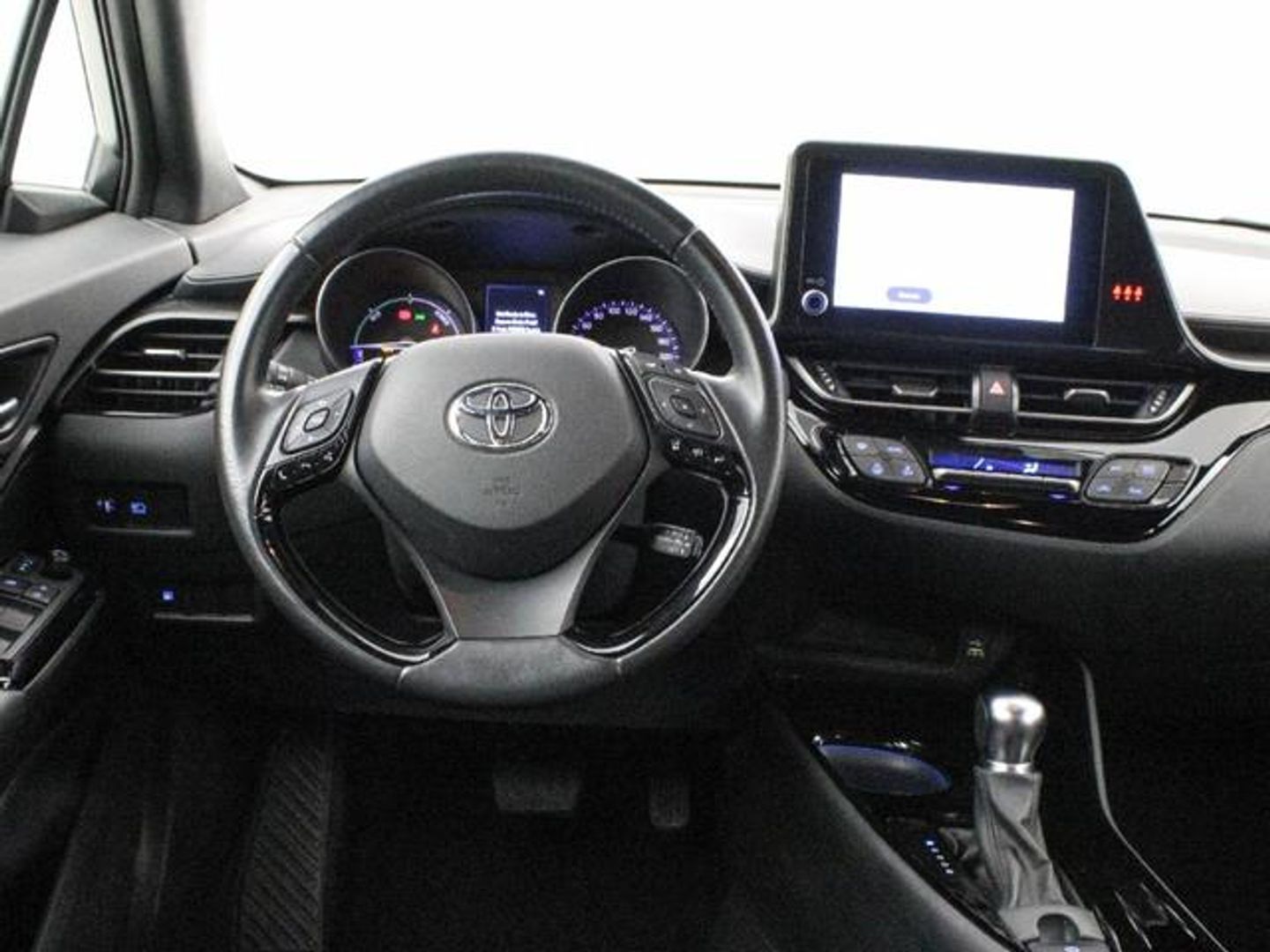 Toyota C-HR 1.8 125H Advance 90 kW (122 CV)
