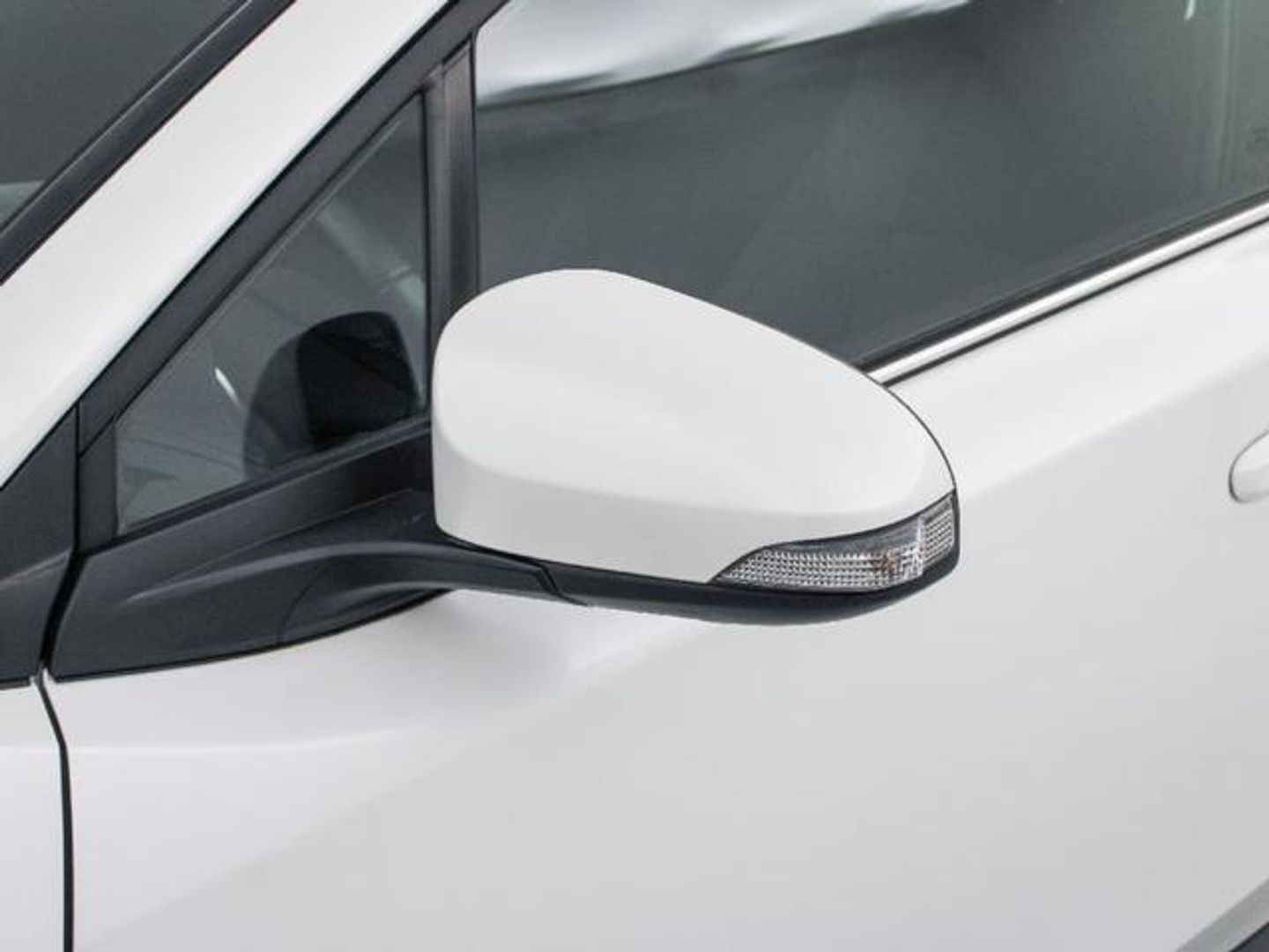 Toyota C-HR 1.8 125H Advance 90 kW (122 CV)