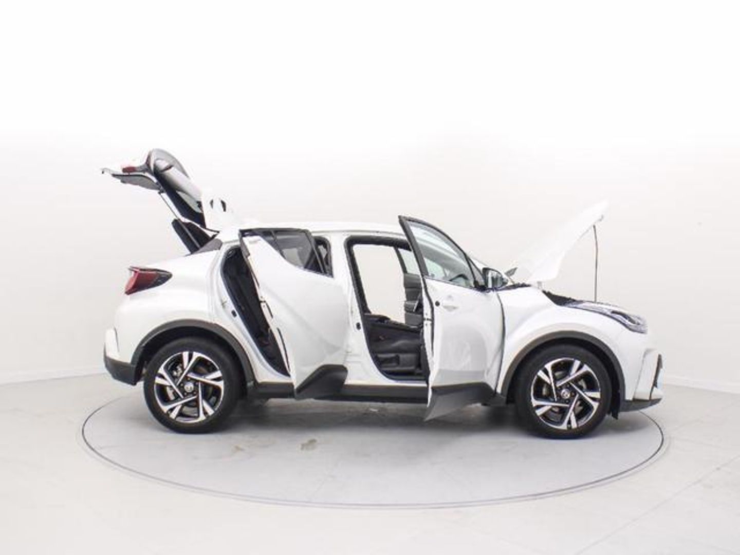 Toyota C-HR 1.8 125H Advance 90 kW (122 CV)