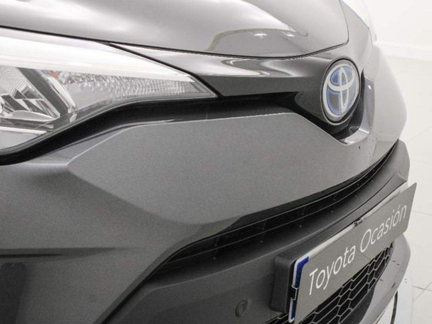 Toyota C-HR 1.8 125H Advance 90 kW (122 CV)