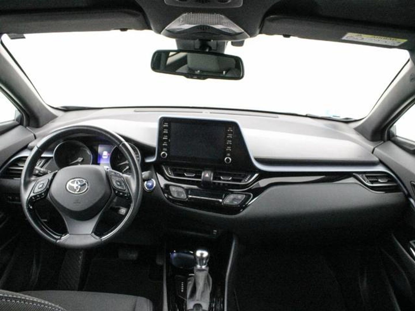 Toyota C-HR 1.8 125H Advance 90 kW (122 CV)