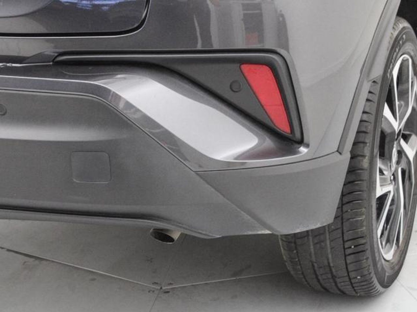 Toyota C-HR 1.8 125H Advance 90 kW (122 CV)