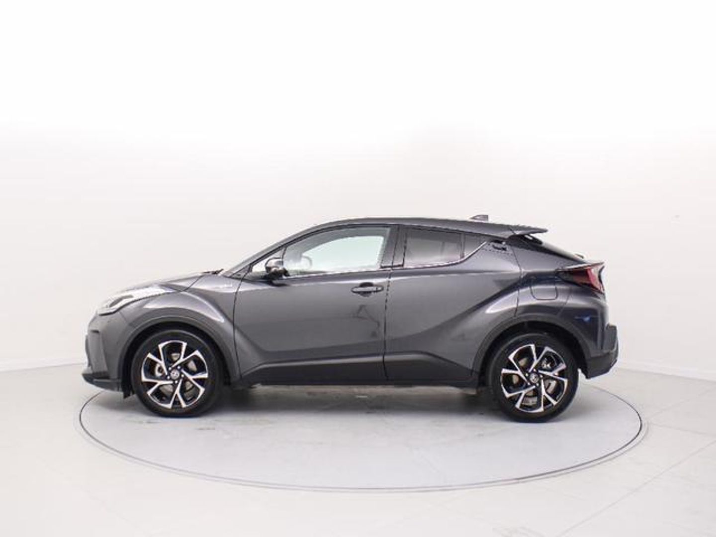 Toyota C-HR 1.8 125H Advance 90 kW (122 CV)