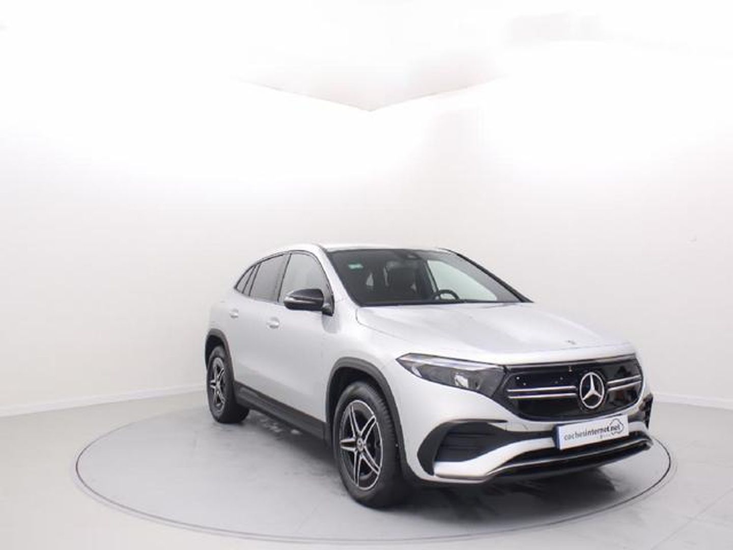 Mercedes-Benz EQA 250+ 140 kW (190 CV) Gris Plata All Terrain / Pick-up