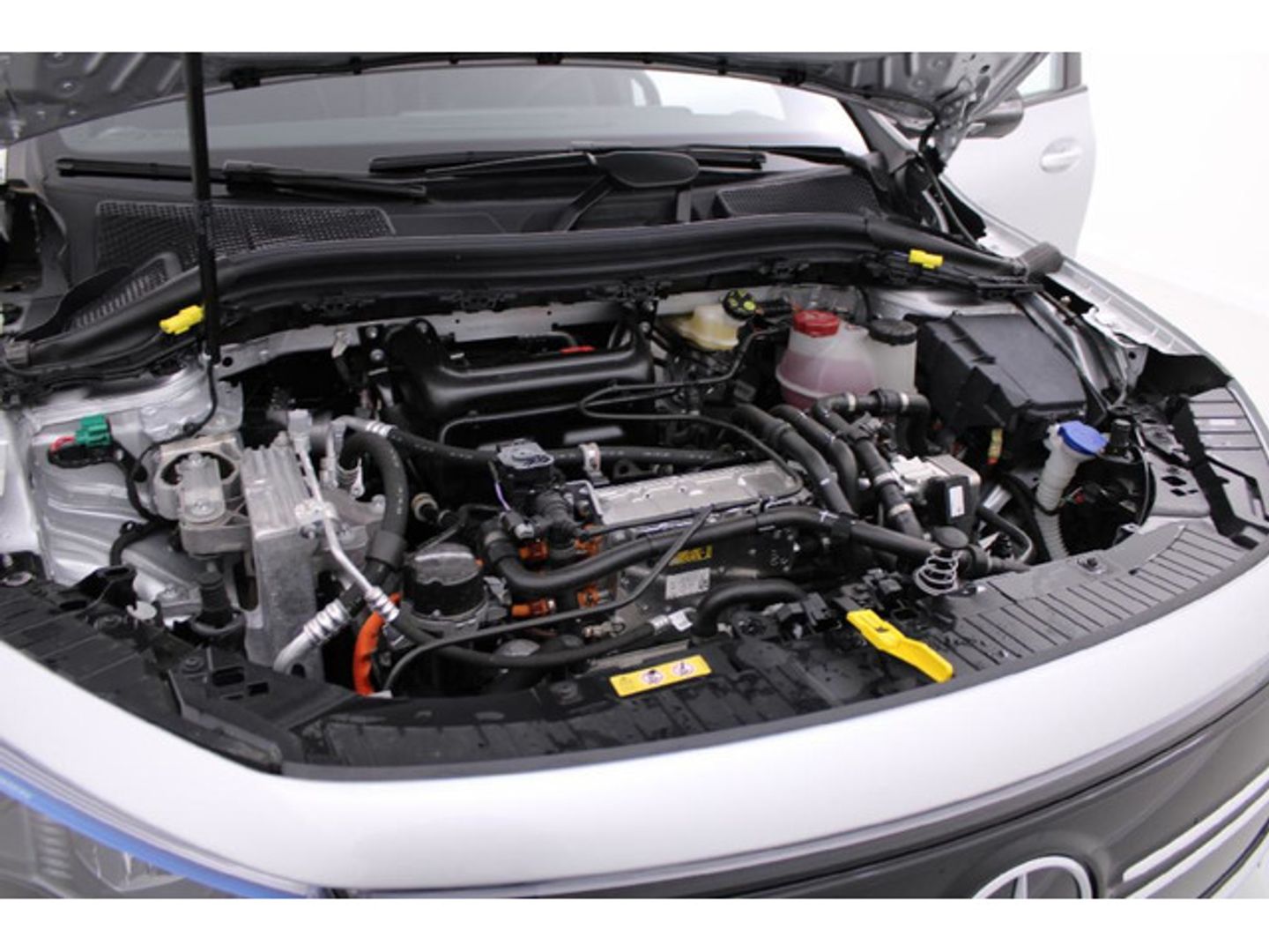 Mercedes-Benz EQA 250+ 140 kW (190 CV)