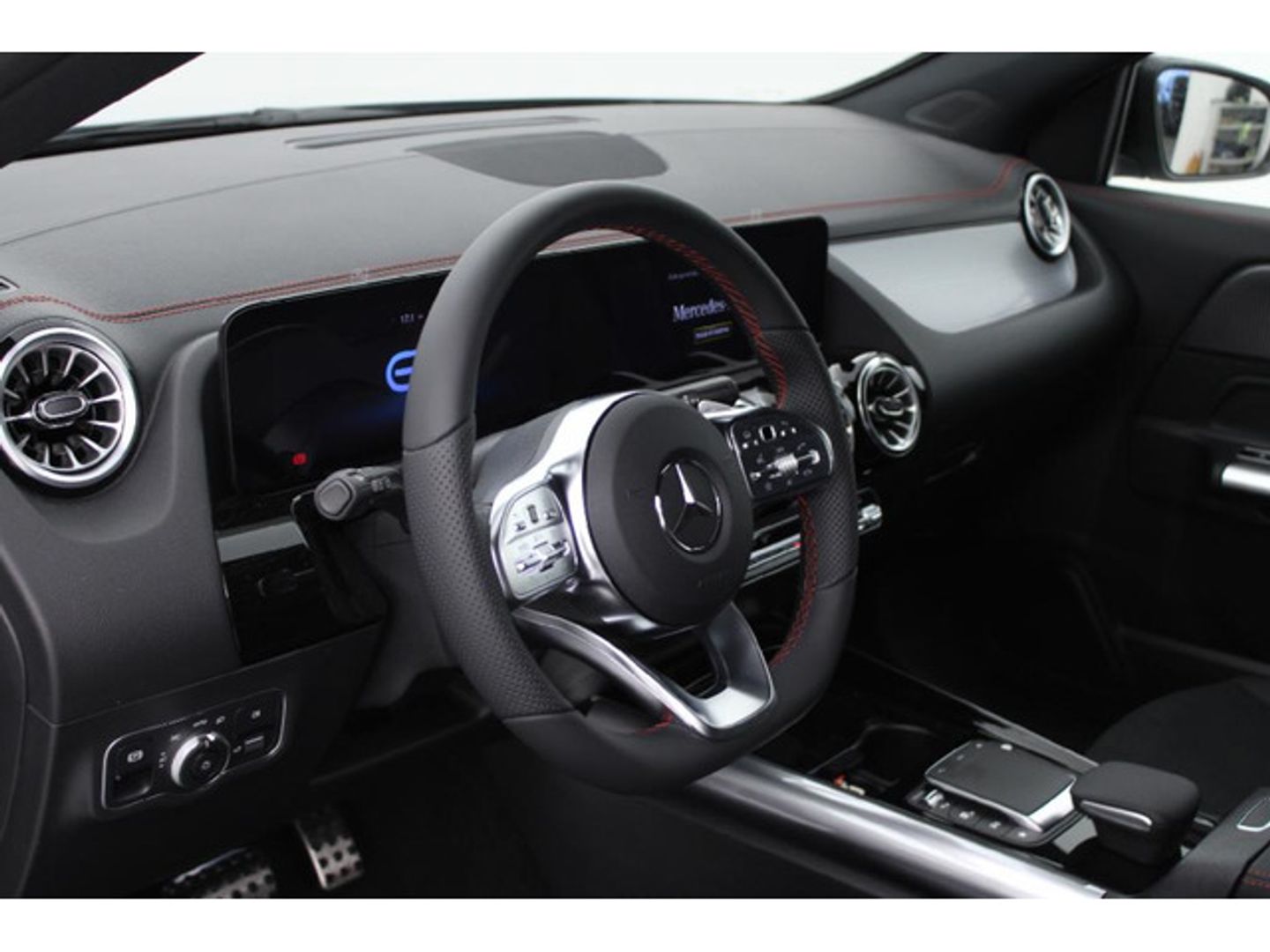 Mercedes-Benz EQA 250+ 140 kW (190 CV)