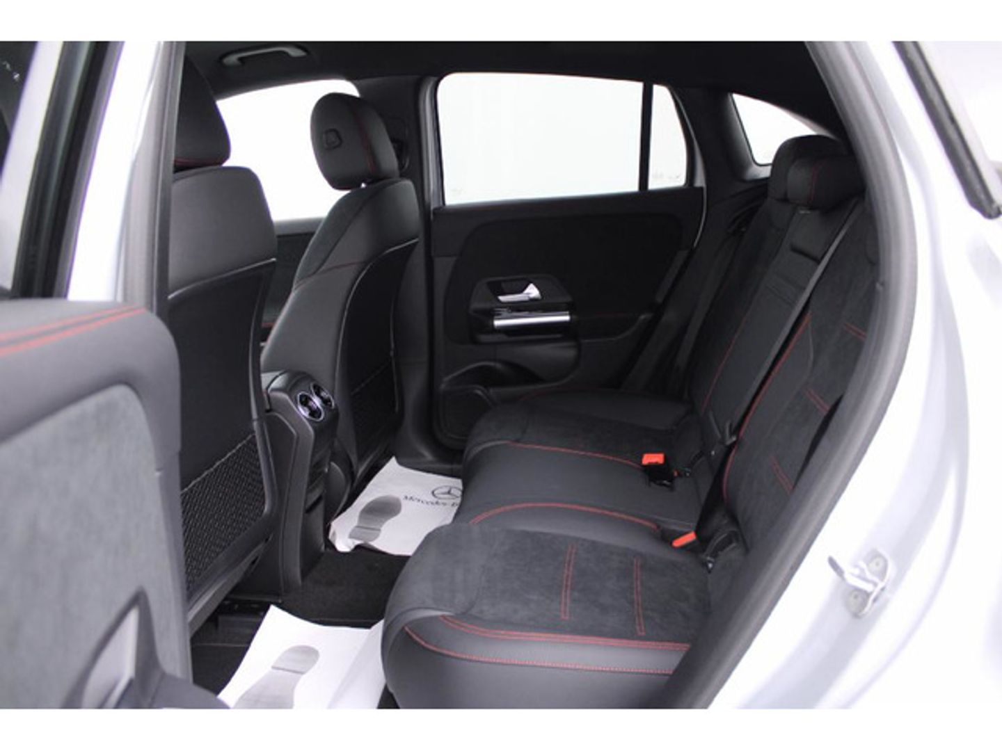 Mercedes-Benz EQA 250+ 140 kW (190 CV)