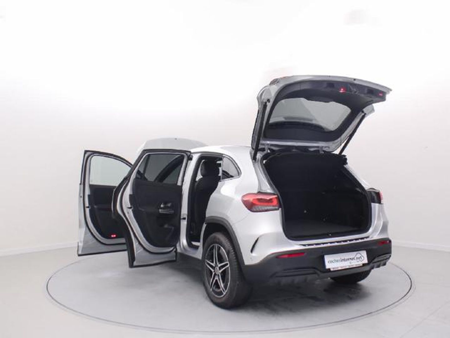 Mercedes-Benz EQA 250+ 140 kW (190 CV)
