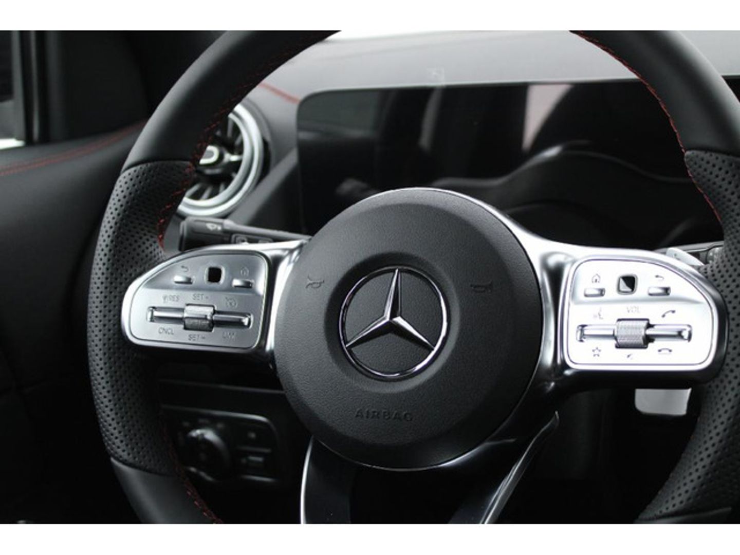 Mercedes-Benz EQA 250+ 140 kW (190 CV)