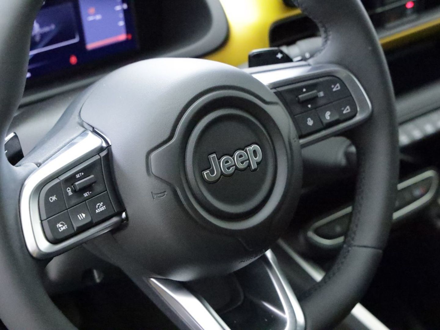 Jeep Avenger 1.2 eHybrid Summit 74 kW (100 CV)