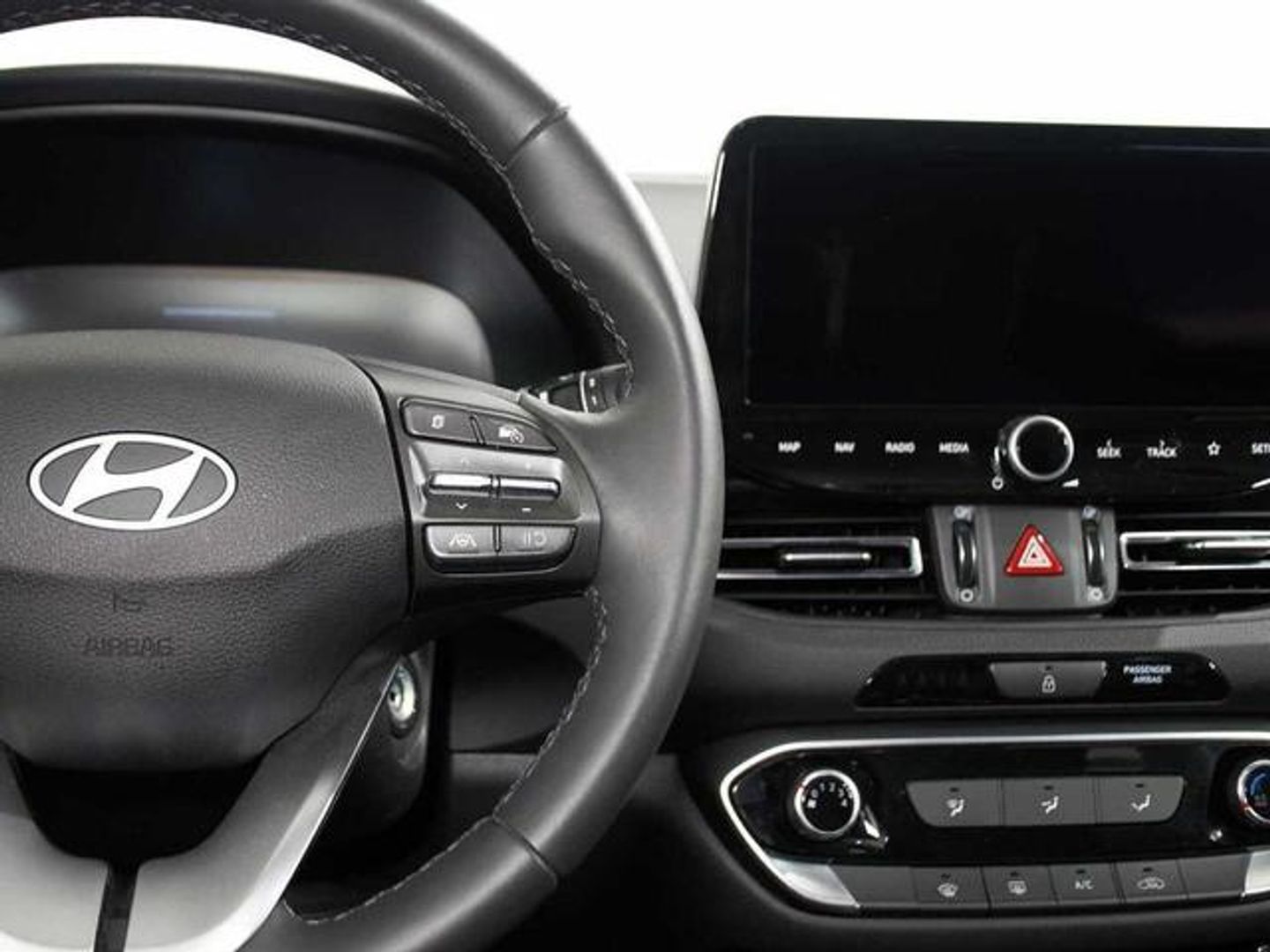 Hyundai i30 1.0 TGDI 48V Klass 74 kW (100 CV)