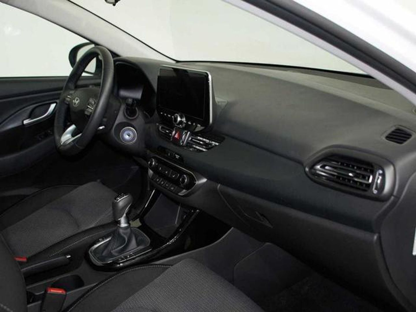 Hyundai i30 1.0 TGDI 48V Klass 74 kW (100 CV)