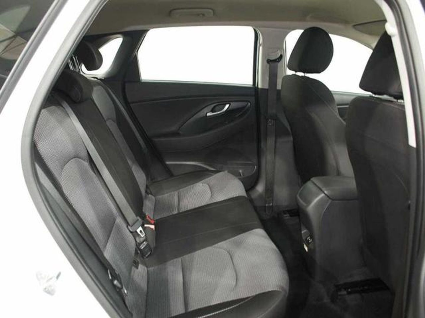 Hyundai i30 1.0 TGDI 48V Klass 74 kW (100 CV)