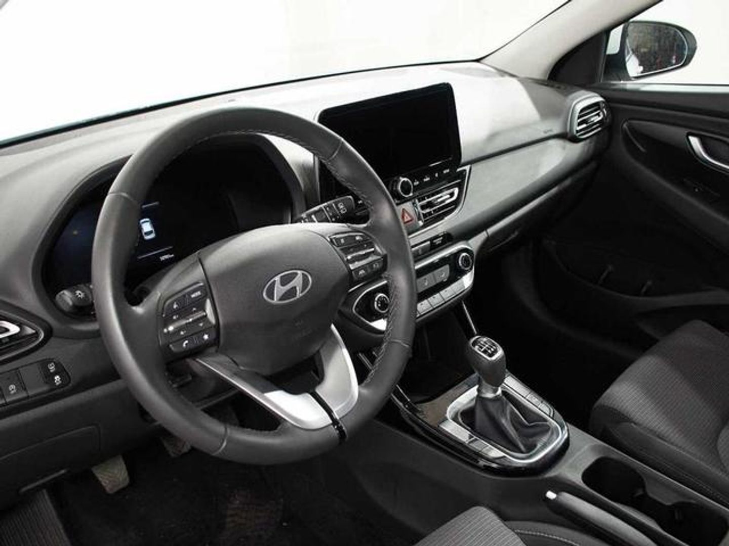 Hyundai i30 1.0 TGDI 48V Klass 74 kW (100 CV)