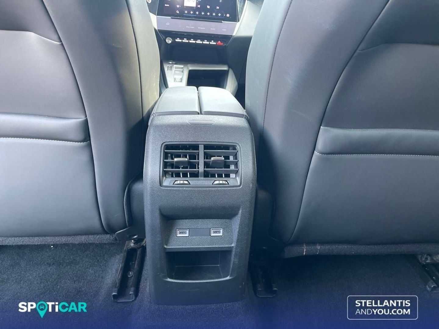 Peugeot 408 Puretech 130 Allure Pack EAT8 96 kW (130 CV)