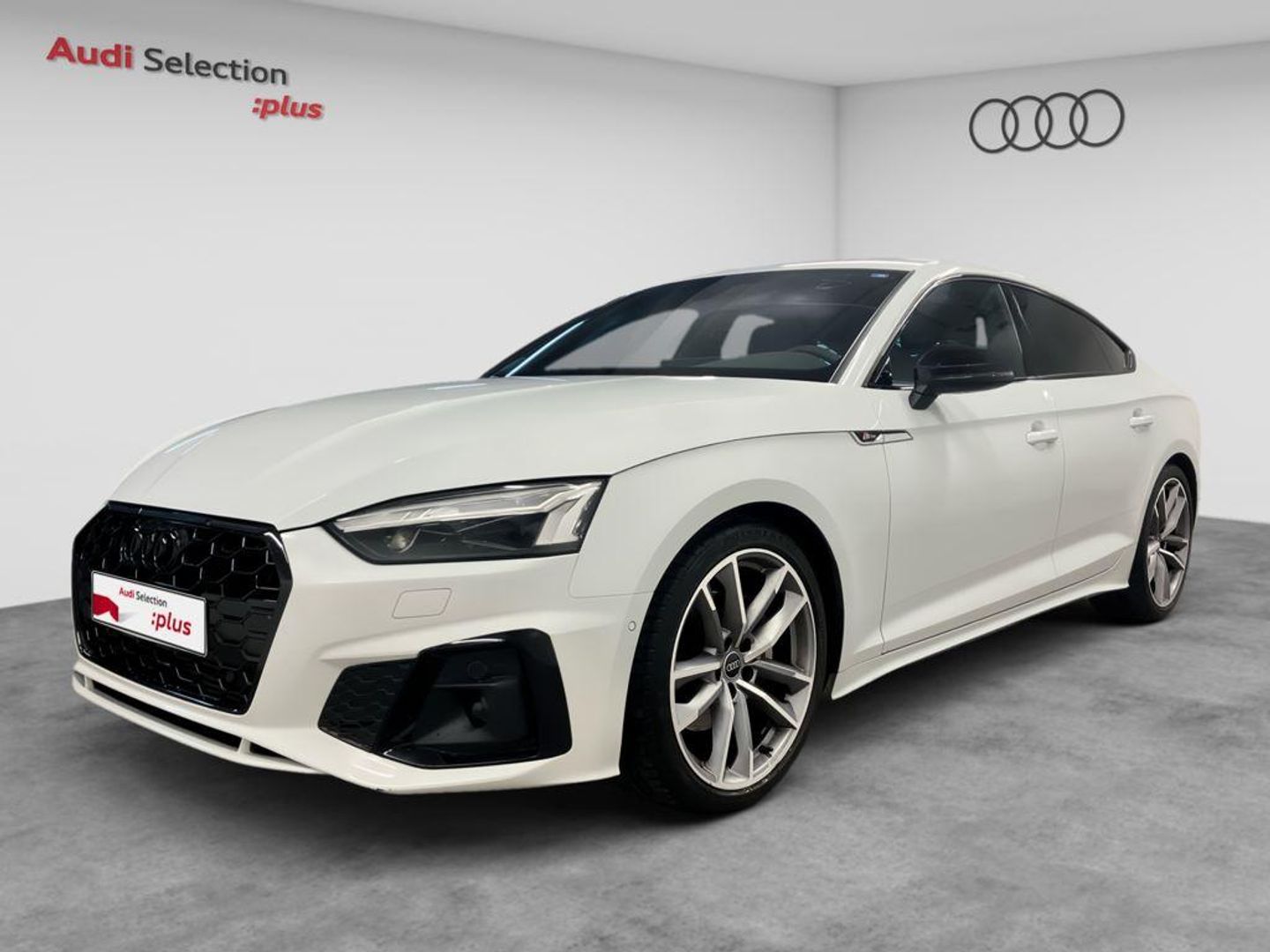 Audi A5 Sportback Black line 40 TFSI 150 kW (204 CV) S tronic Blanco Sedan
