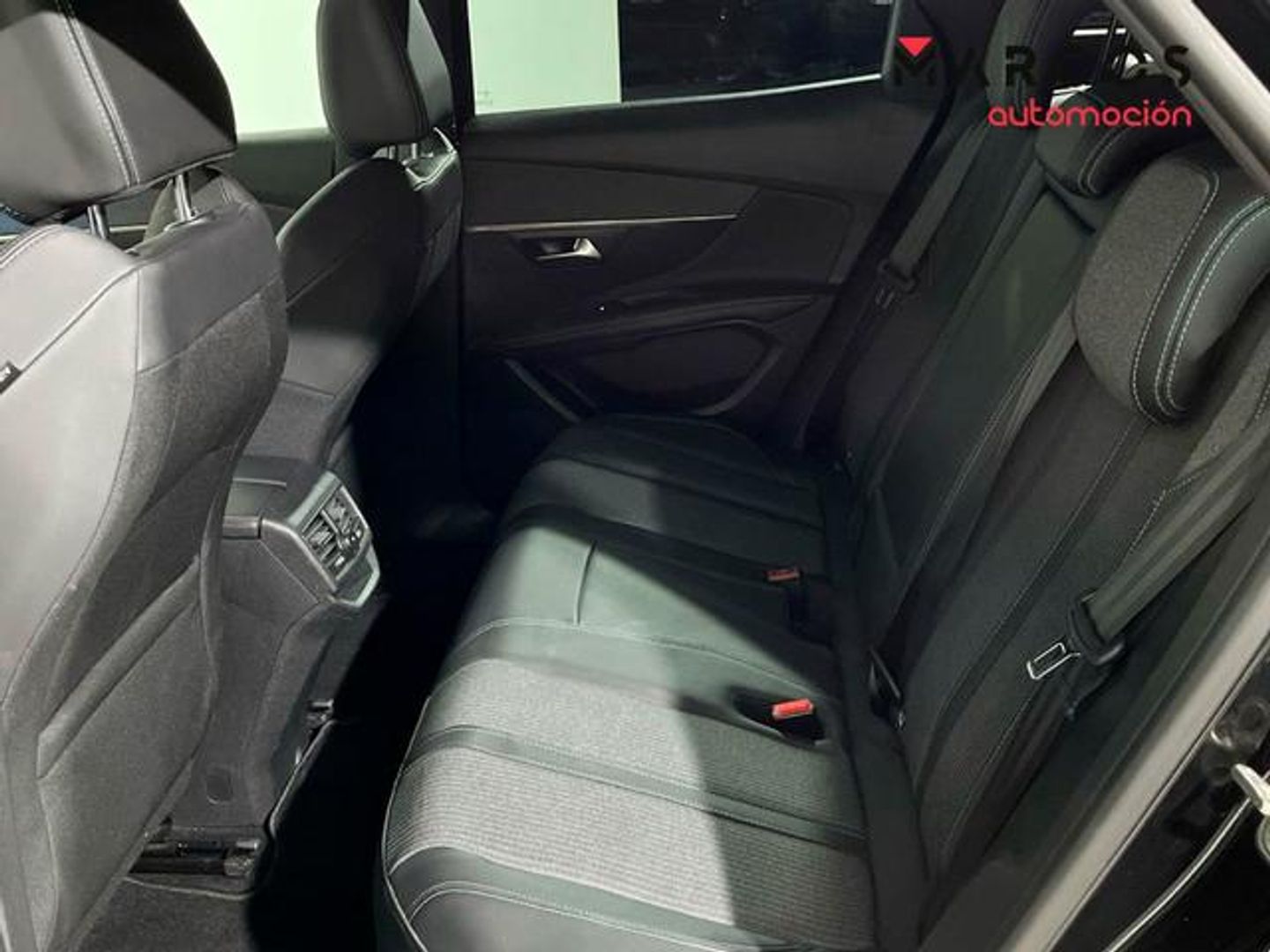 Peugeot 3008 Hybrid 225 Allure Pack e-EAT8 165 kW (225 CV)