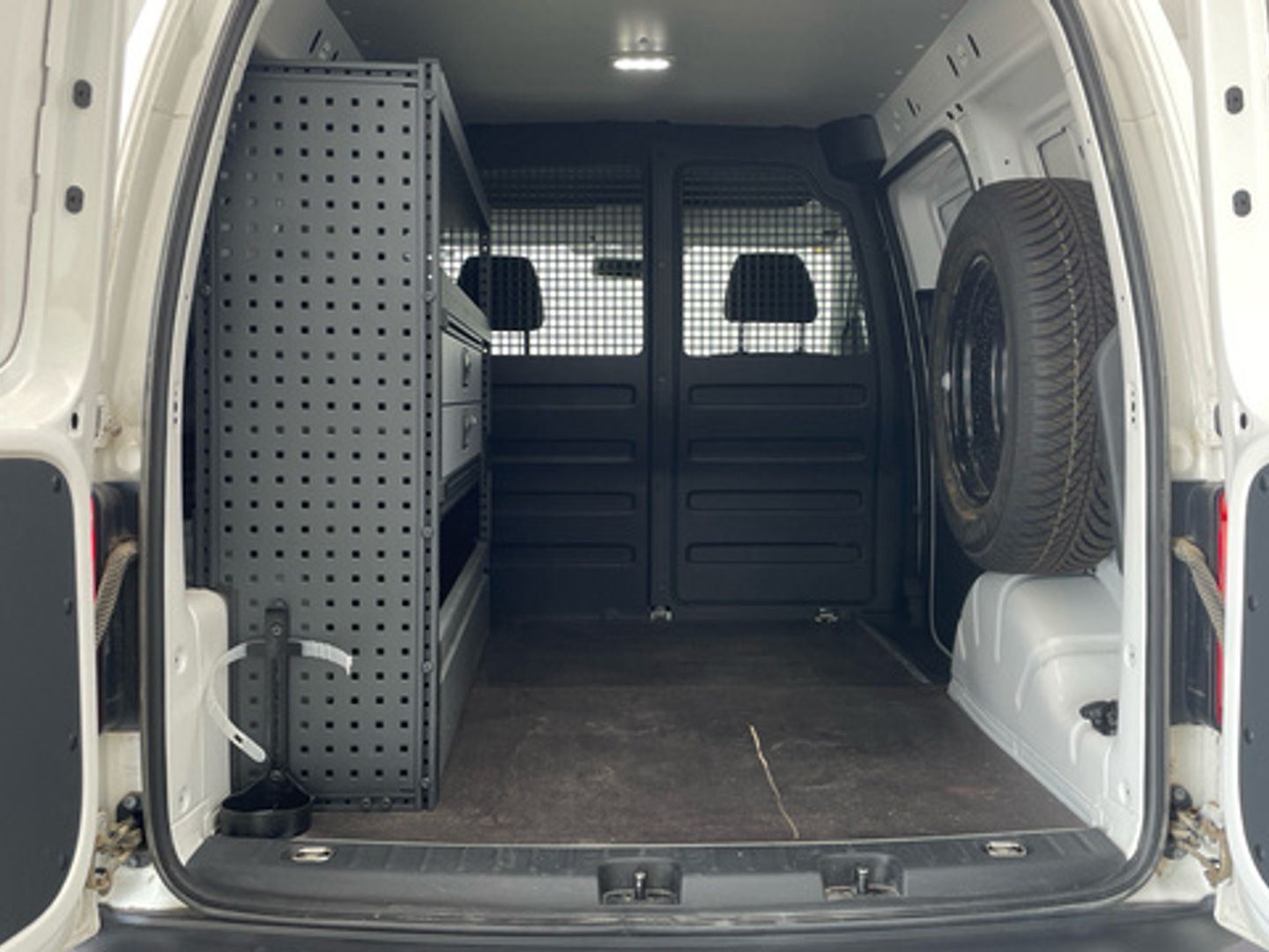 Volkswagen Caddy Profesional Furgon 2.0 TDI 4Motion BMT 90 kW (122 CV)
