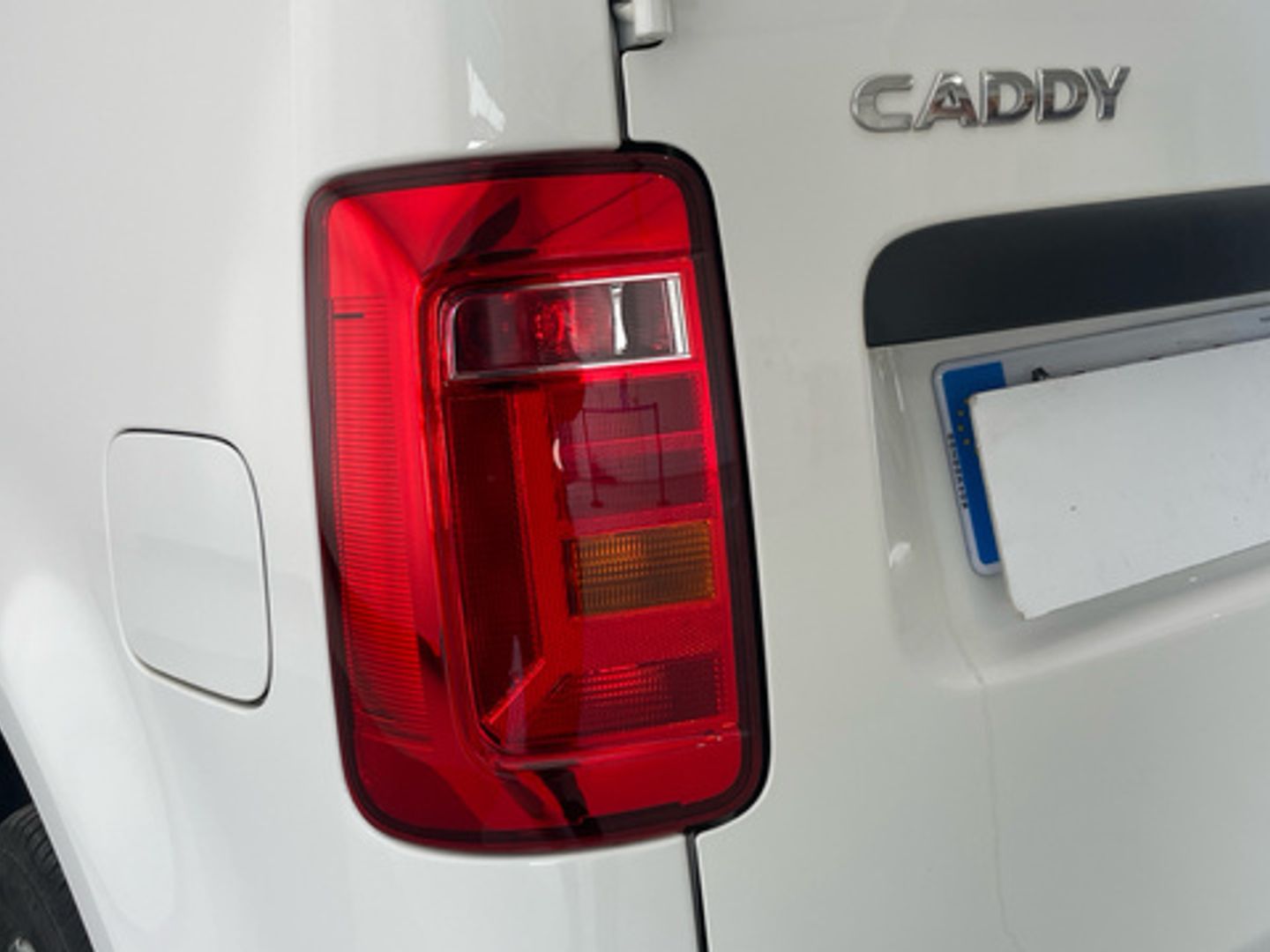 Volkswagen Caddy Profesional Furgon 2.0 TDI 4Motion BMT 90 kW (122 CV)