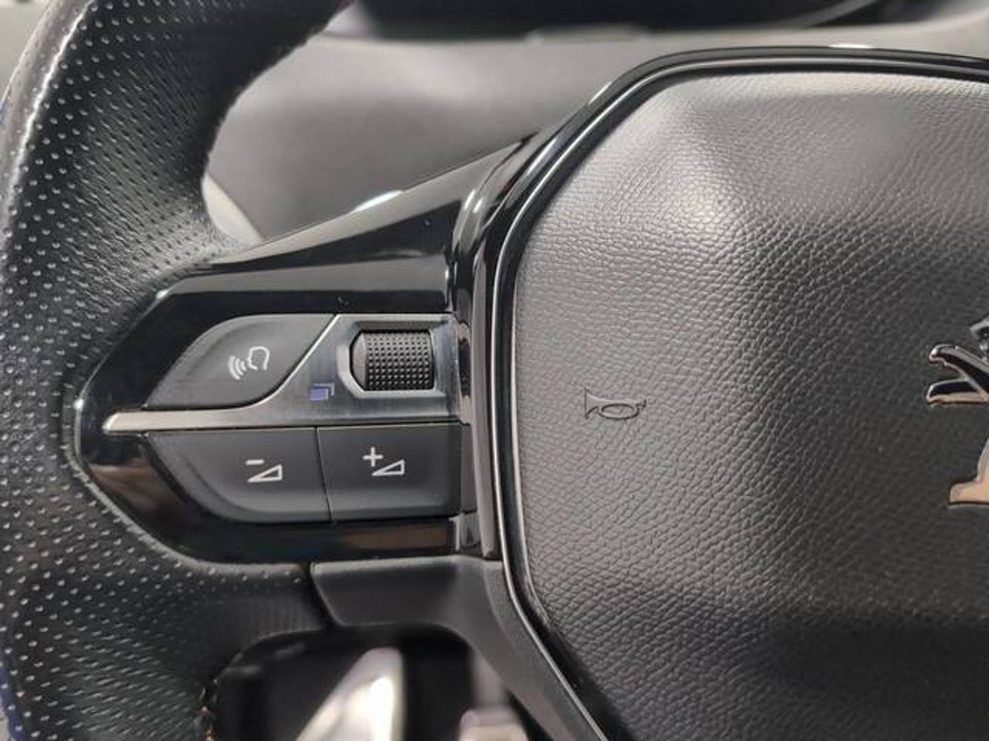 Peugeot 3008 PureTech 130 S&S GT 96 kW (130 CV)