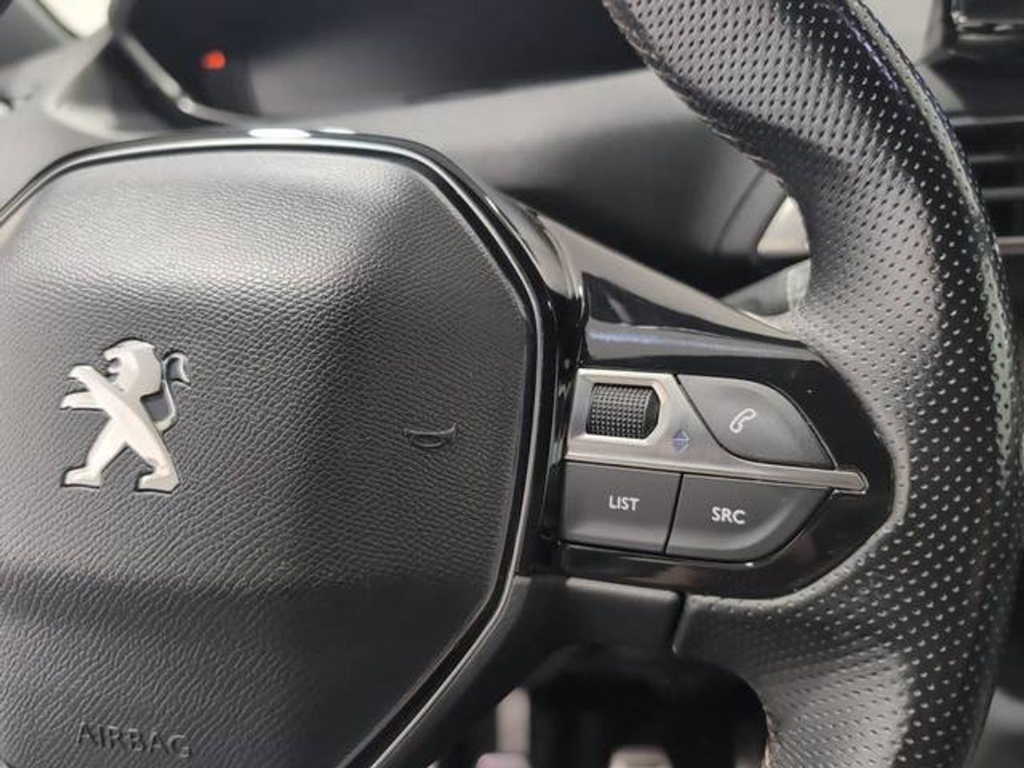 Peugeot 3008 PureTech 130 S&S GT 96 kW (130 CV)